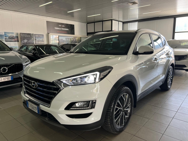 Hyundai TUCSON 1.6 crdi Xprime Safety Pack 2wd 116cv KM 75.000