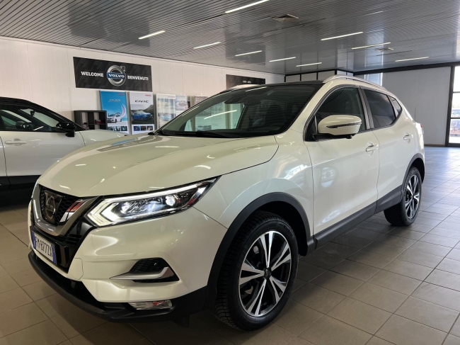 Nissan Qashqai 1.5 dci N-Connecta 110cv KM 77.000 GROSSETO