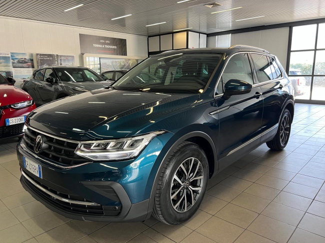 Volkswagen Tiguan 1.5 Tsi Life 130cv Km 10.000 Cambio Manuale - GROSSETO